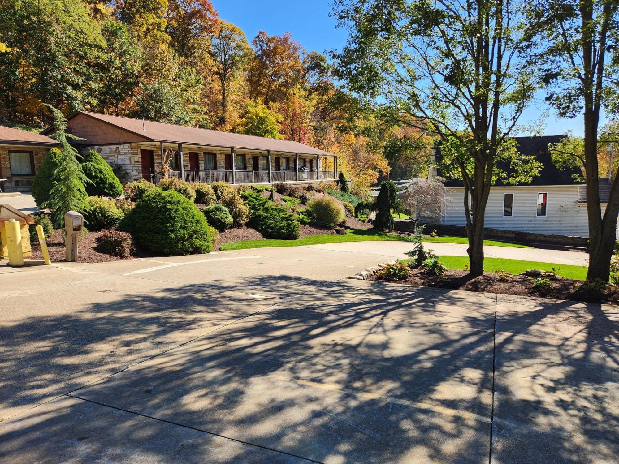 Jefferson Hills Motel Clairton Kültér fotó