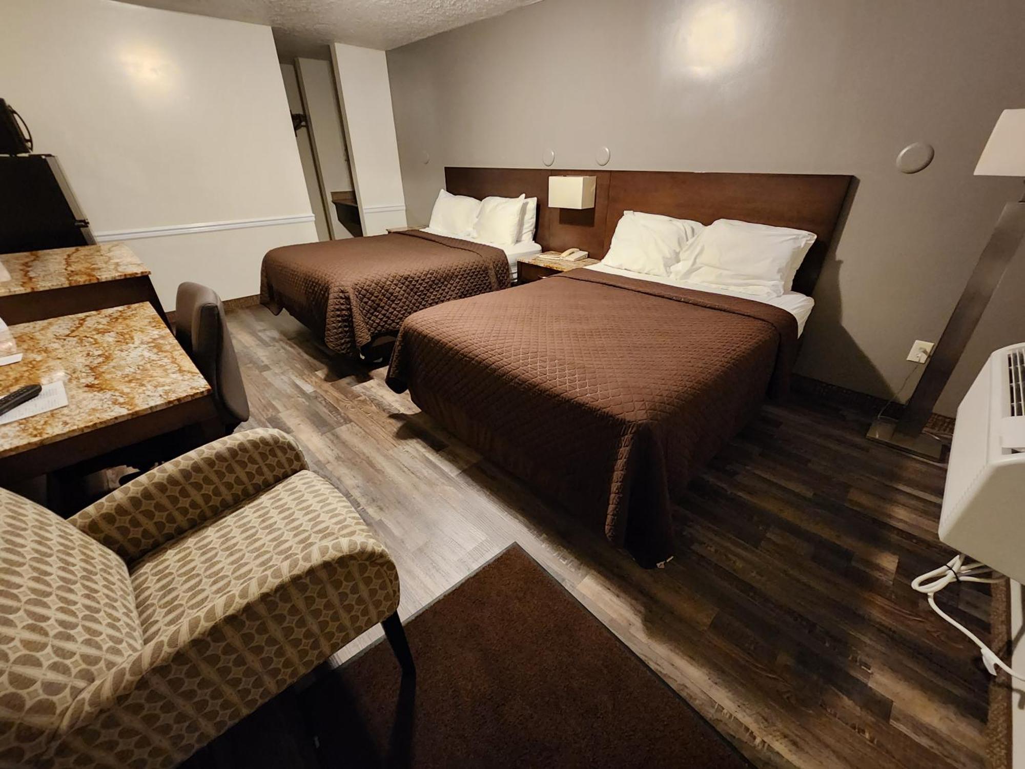 Jefferson Hills Motel Clairton Szoba fotó