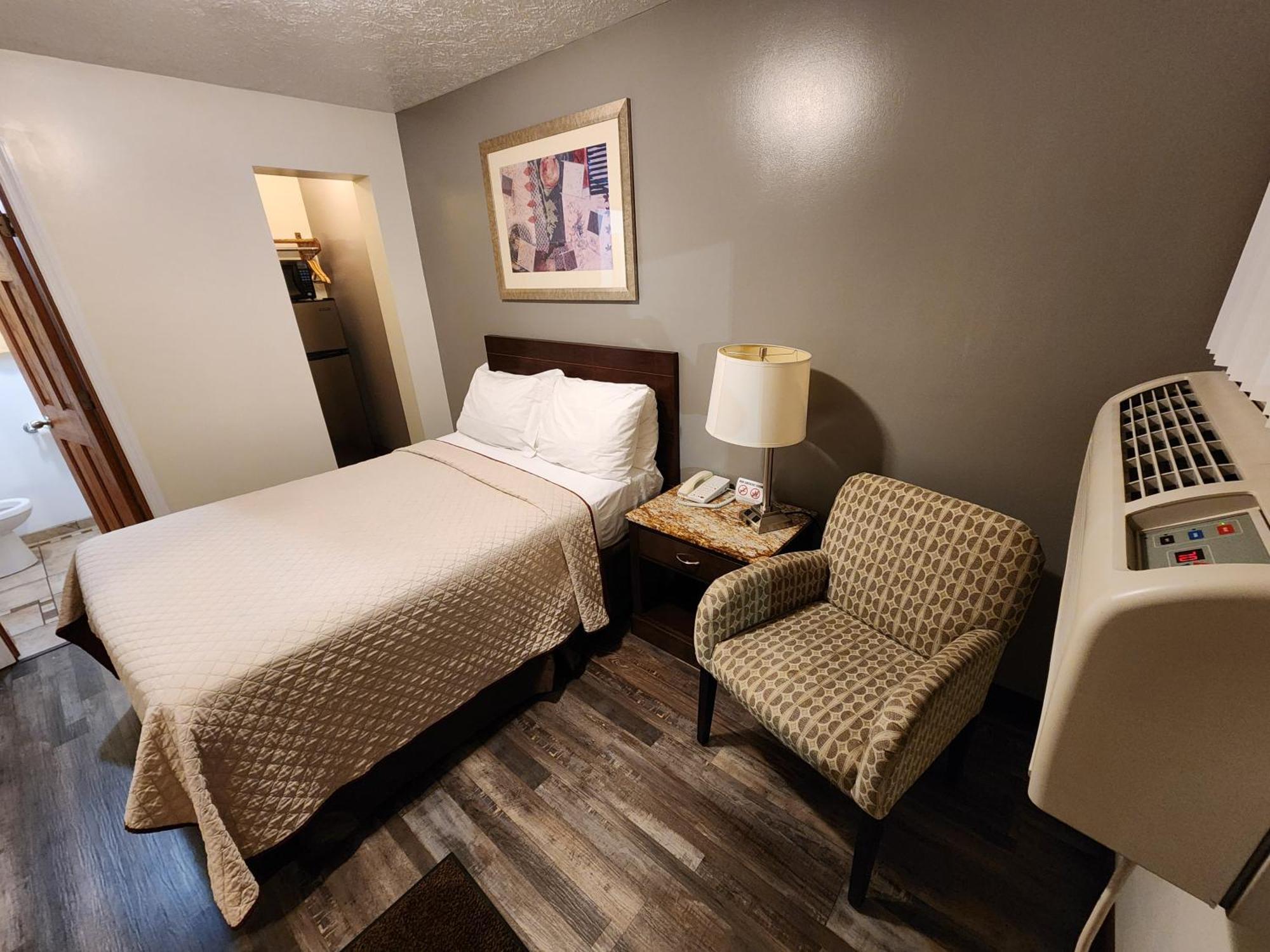 Jefferson Hills Motel Clairton Szoba fotó