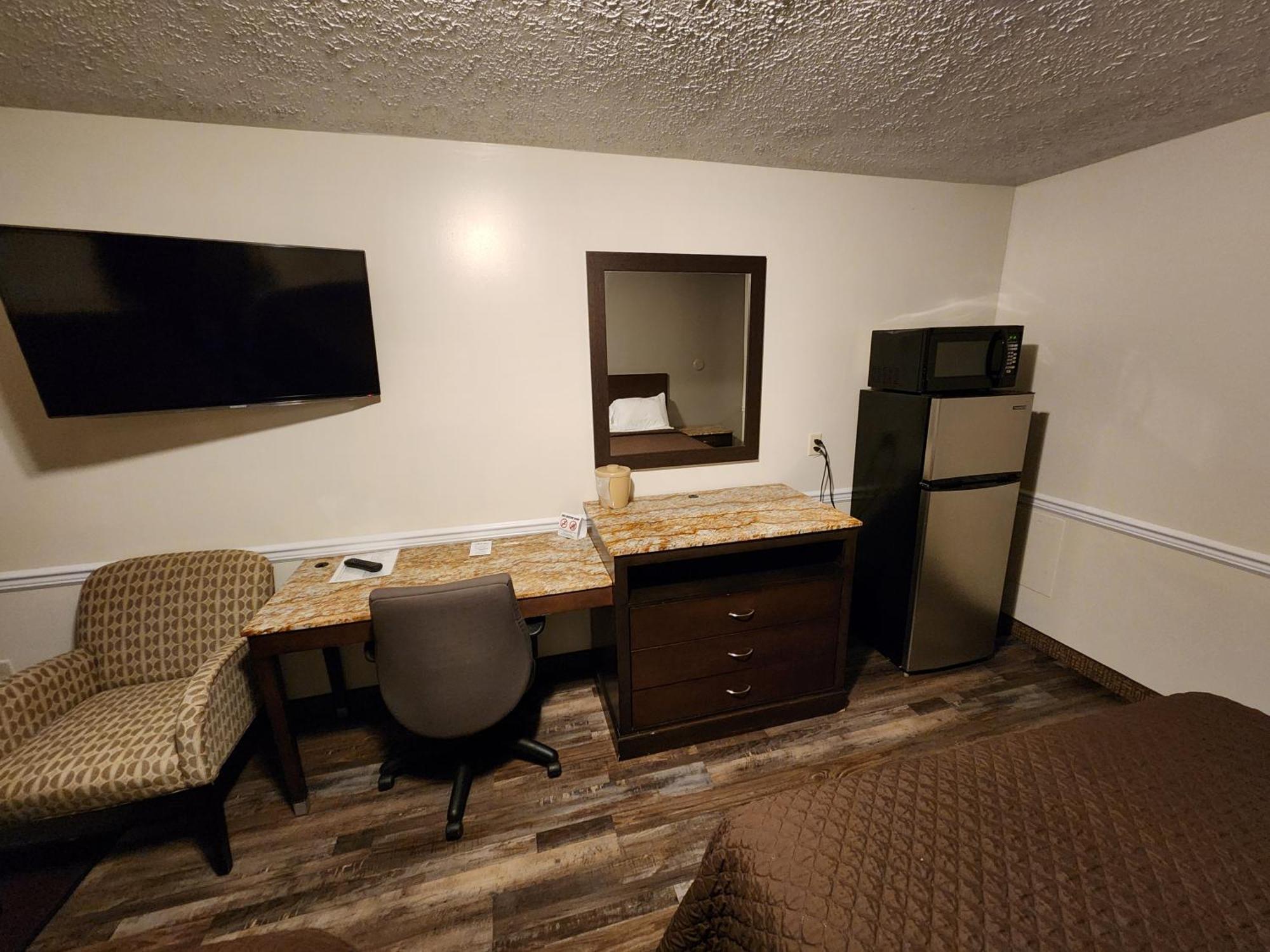 Jefferson Hills Motel Clairton Szoba fotó