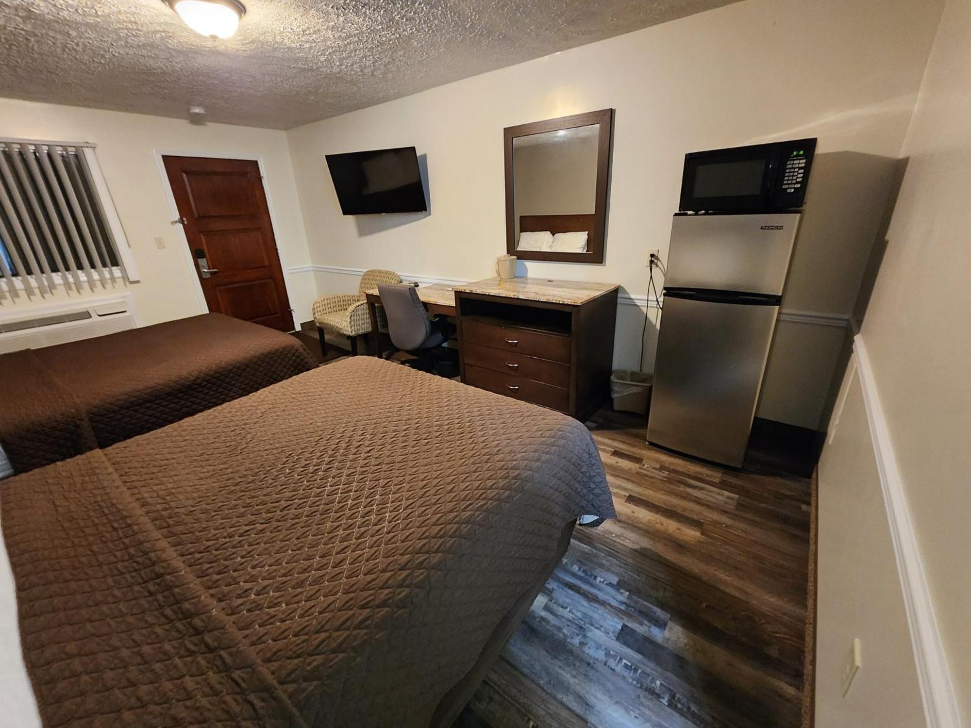 Jefferson Hills Motel Clairton Szoba fotó