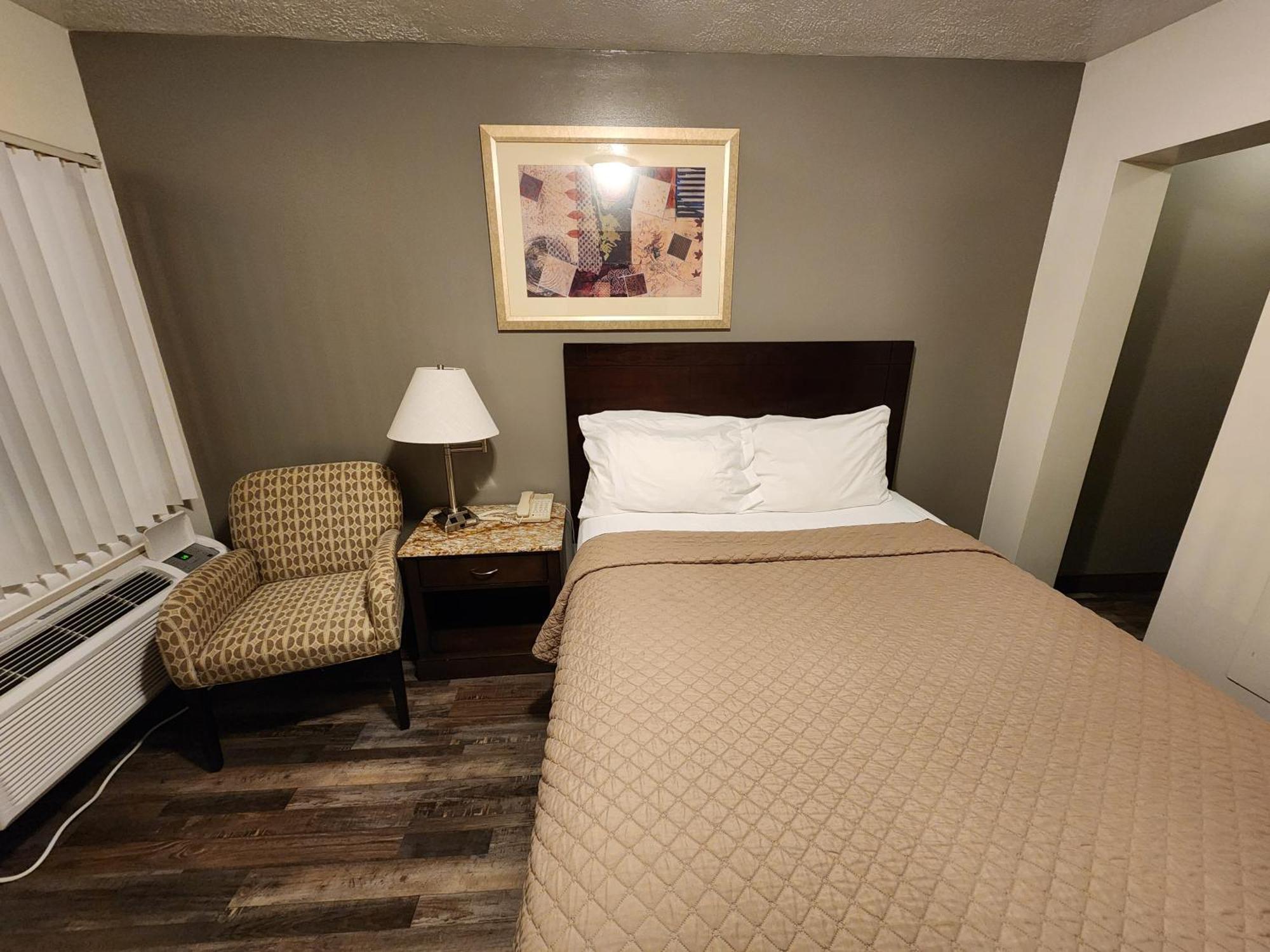 Jefferson Hills Motel Clairton Szoba fotó